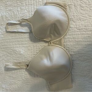 Vanity Fair bra